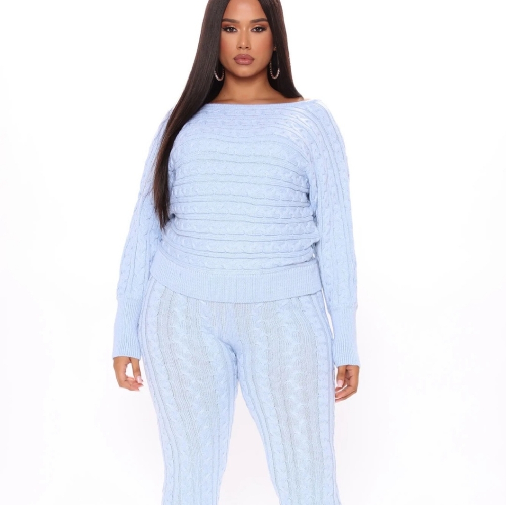 ⚡️Fashion Nova sweater set - Picture 11 of 16